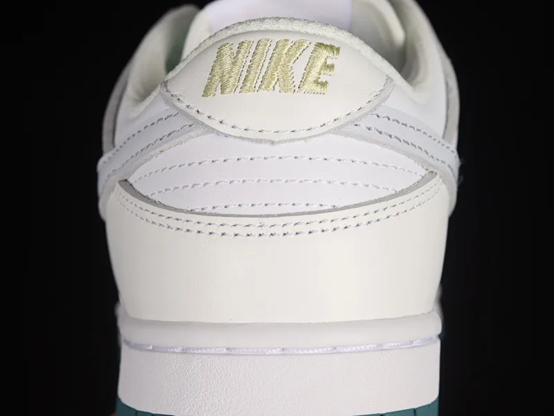 All categories Nk SB Dunk series Nk SB Dunk Low low-top sneakers Nk SB Dunk Low white green SB low-top sports and leisure sneakers FD9911-101